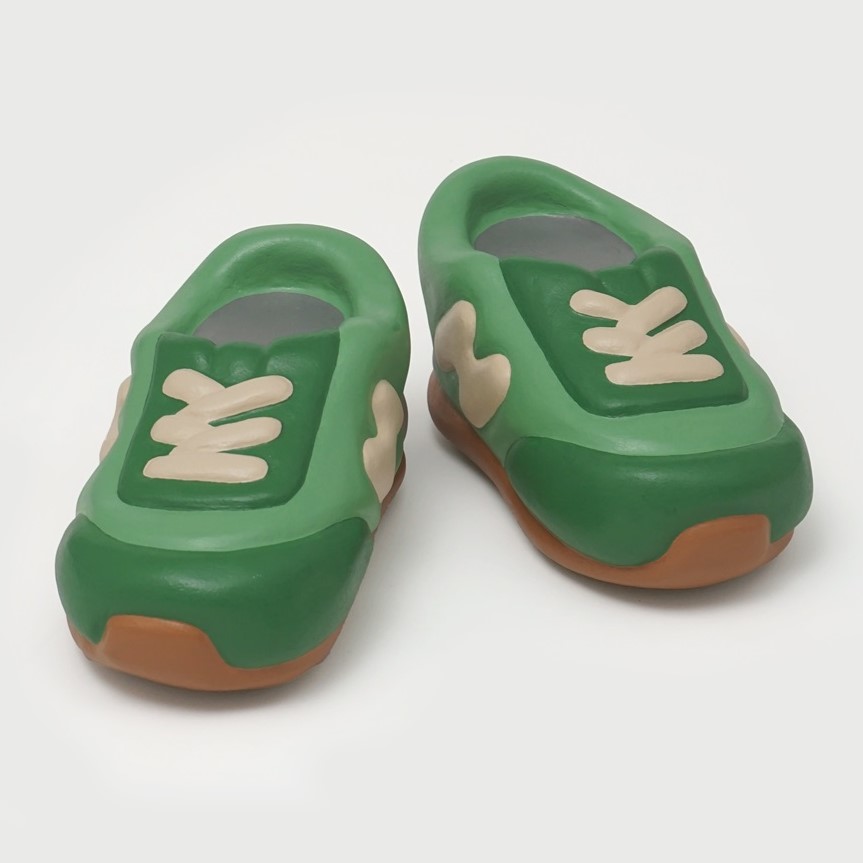 34_sneakers_thumbnail.jpg