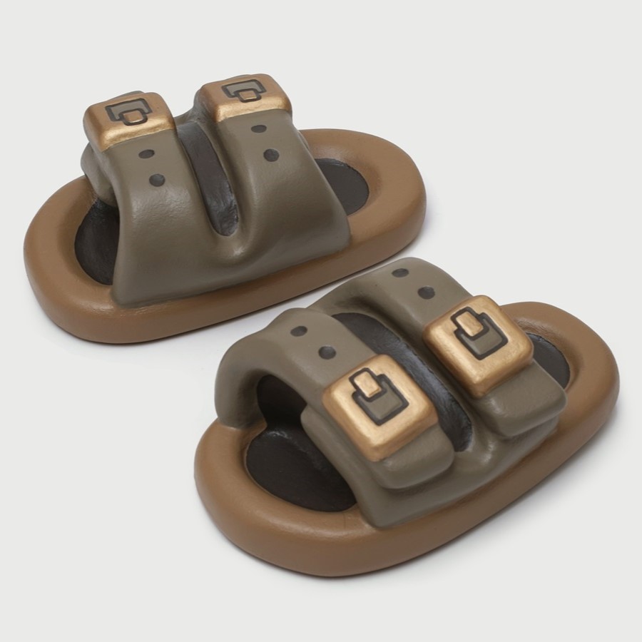 54_sandals_thumbnail.jpg